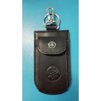 Keychain made of black oscar leather